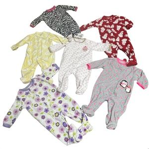 Lot Of 6 Pajamas Sleepers Baby Girls Size 6 Months Footed Fleece Carter's +